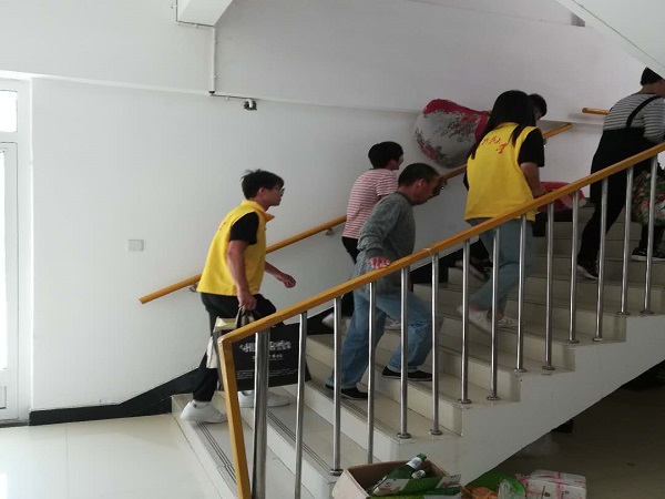 河北科技大学志愿者到学校自闭症教育部开展志愿服务活动